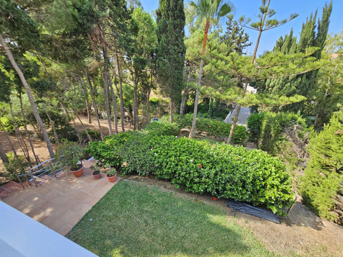 Image No.40-3 Bed Townhouse for sale