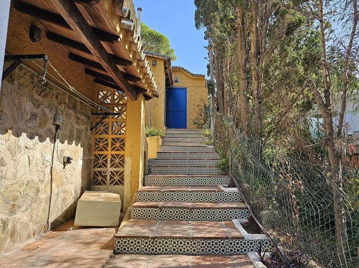 Image No.5-3 Bed Townhouse for sale