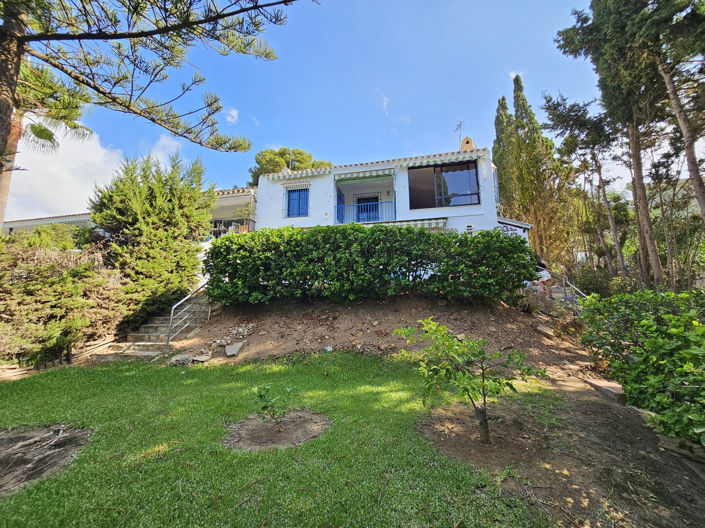 Image No.9-3 Bed Townhouse for sale