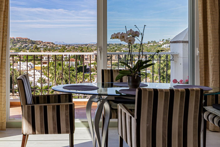 Image No.11-2 Bed Apartment for sale