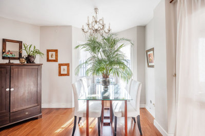 10-bb915d1cb19341576dcdc994b81ab9c5