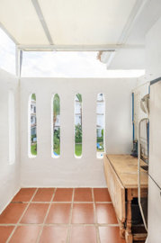 11-20939a0134ad724a8cb2a801094d15a4