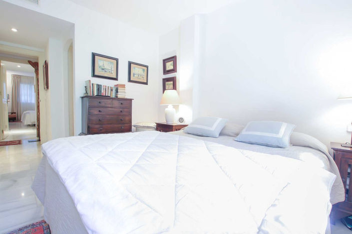 Image No.18-2 Bed Apartment for sale