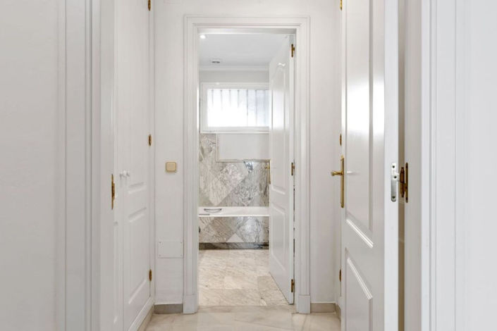 Image No.21-Appartement de 2 chambres à vendre à Marbella