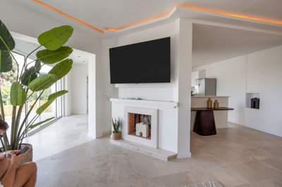 13-5fd73dea700db77384c091ca9818b1a9