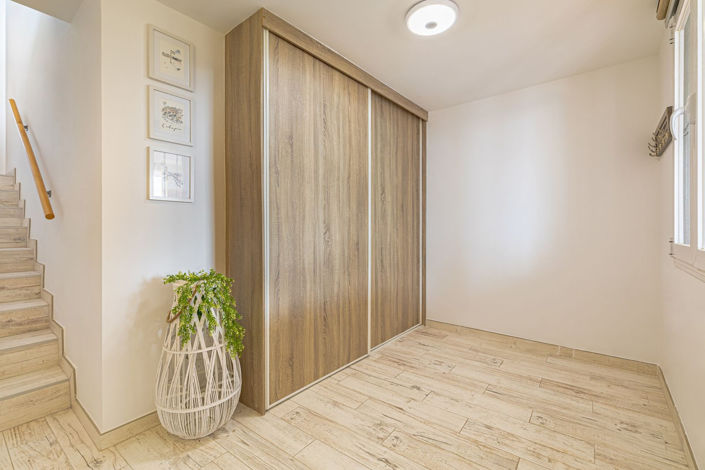 Image No.20-1 Bed Apartment for sale