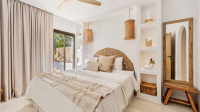 8-e64a9055bba3e77ac8aca3b893cdf826