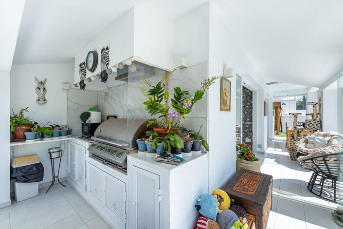 Image No.19-3 Bed Villa for sale