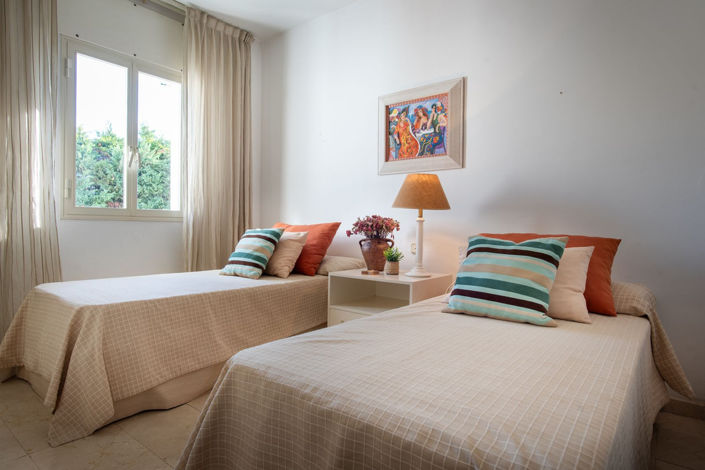 Image No.18-2 Bed Apartment for sale