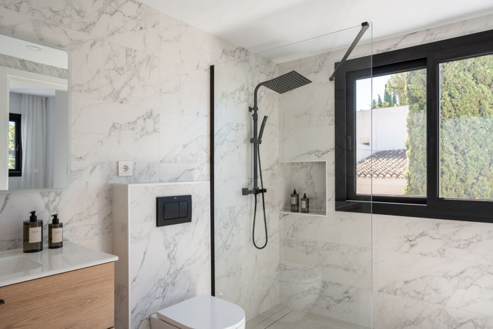 Image No.30-3 Bed Villa for sale