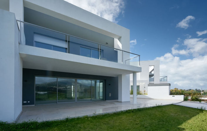 Image No.2-4 Bed Townhouse for sale