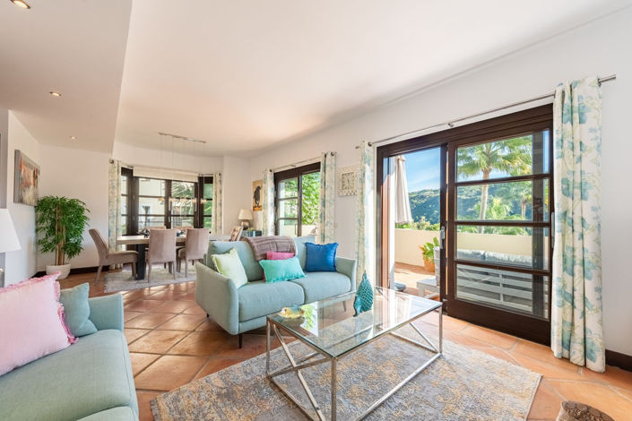 Image No.11-4 Bed Townhouse for sale