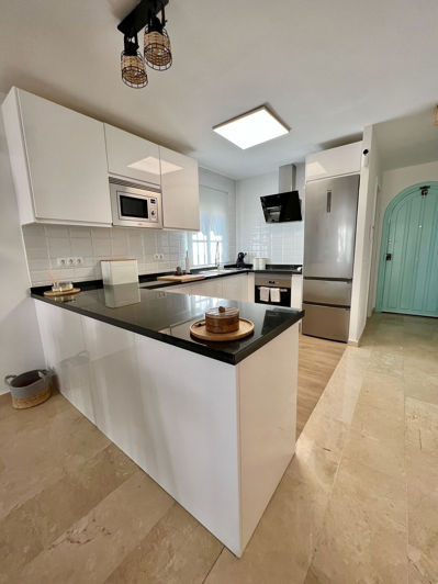 Image No.26-2 Bed Apartment for sale