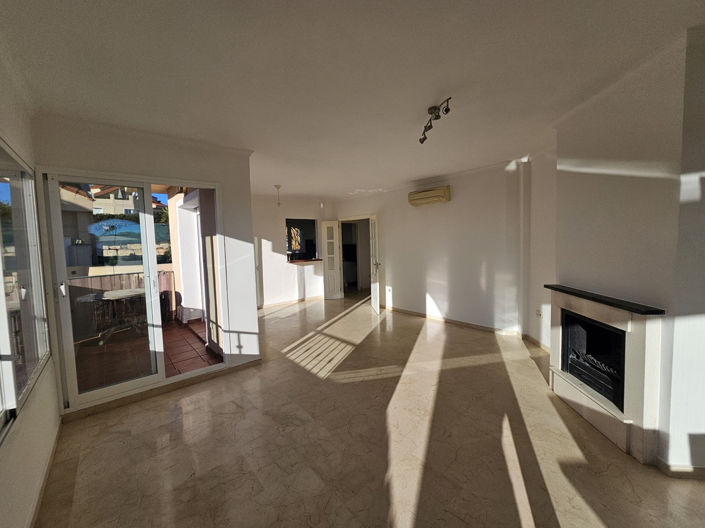 Image No.28-3 Bed Townhouse for sale