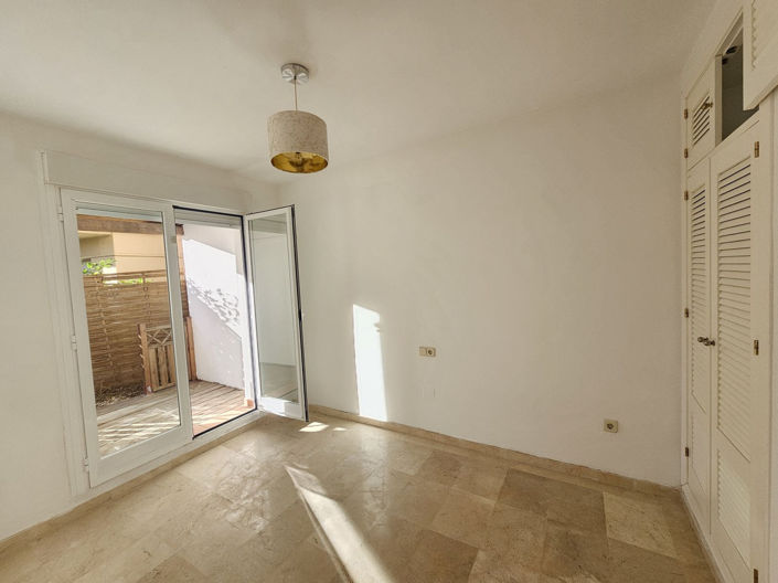 Image No.9-3 Bed Townhouse for sale