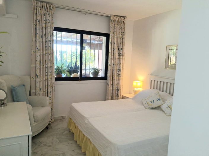 Image No.14-Villa de 4 chambres à vendre à Calahonda