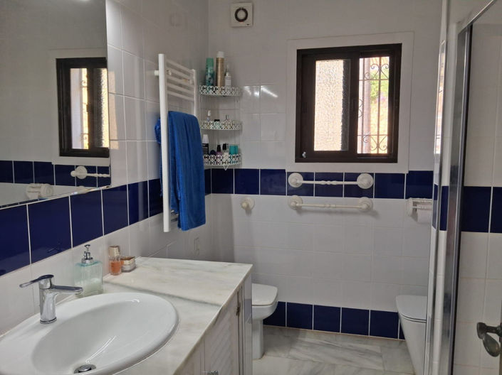 Image No.35-Villa de 4 chambres à vendre à Calahonda