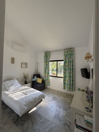 Image No.44-4 Bed Villa for sale