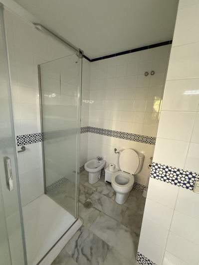 Image No.49-4 Bed Villa for sale