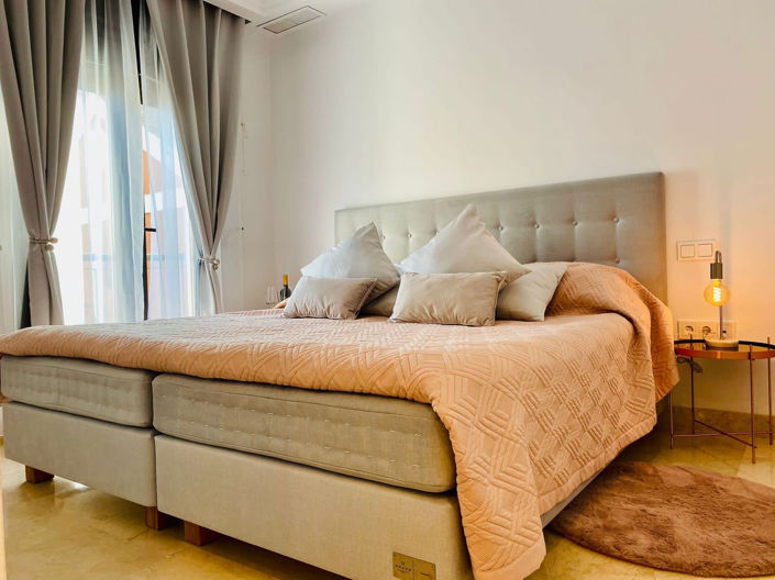 Image No.34-2 Bed Townhouse for sale