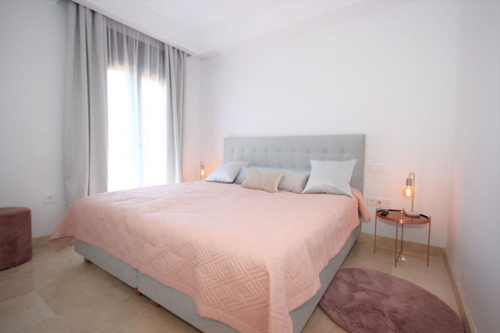 Image No.36-2 Bed Townhouse for sale