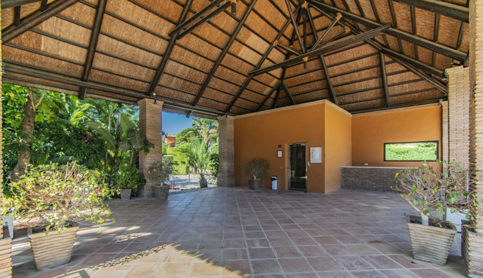 Image No.33-2 Bed Apartment for sale