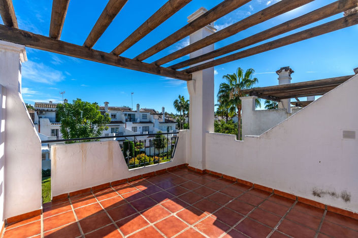 Image No.22-3 Bed Townhouse for sale