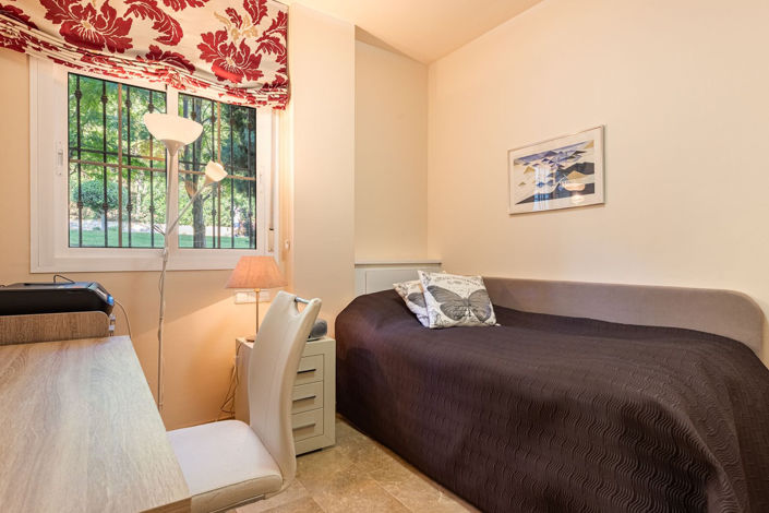 Image No.21-3 Bed Apartment for sale