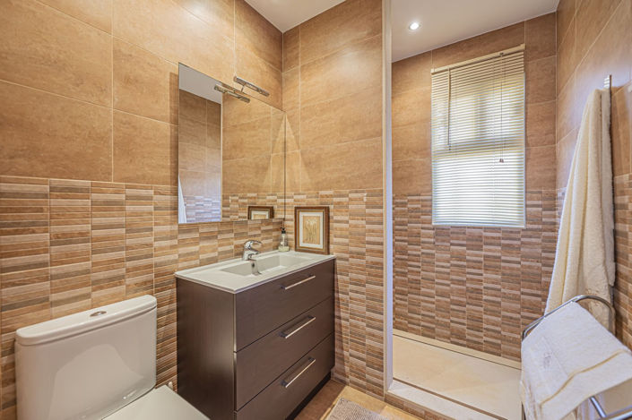 Image No.26-4 Bed Villa for sale