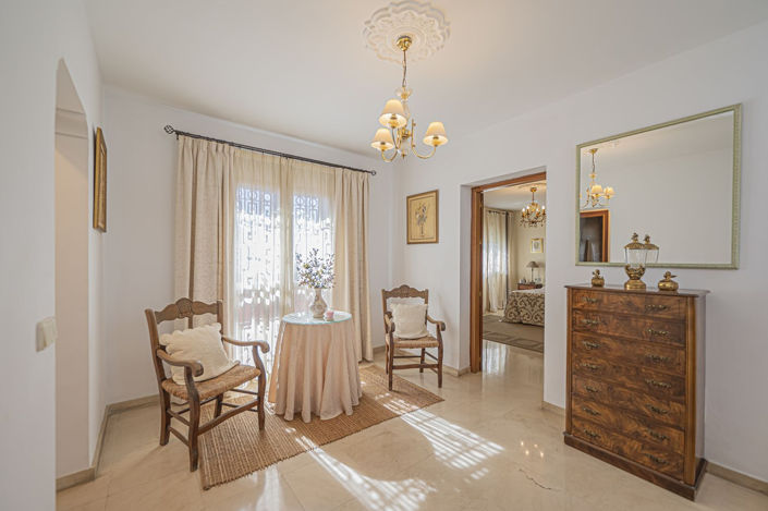 Image No.34-4 Bed Villa for sale