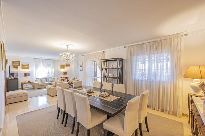 Image No.6-4 Bed Villa for sale