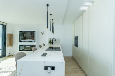 9-467d0cee5b725f3ef65f102a0c2e69c0