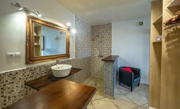 Image No.30-Villa de 5 chambres à vendre à Nueva Andalucia