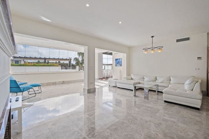 Image No.19-3 Bed Duplex for sale