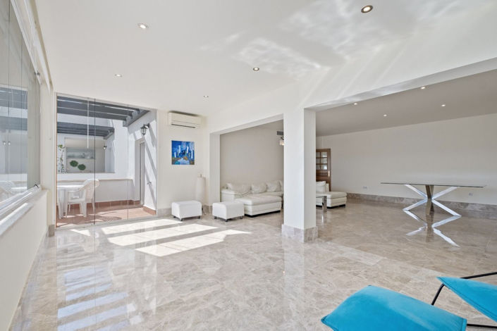 Image No.21-3 Bed Duplex for sale