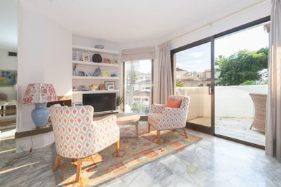 2-5bd7b9d04b45e33852eaf0ec6670150d