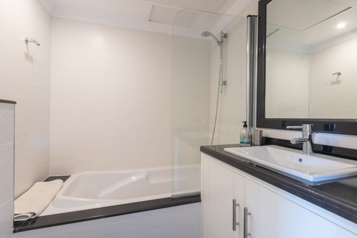 Image No.26-Appartement de 3 chambres à vendre à Elviria