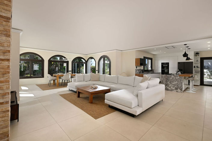 Image No.11-6 Bed Villa for sale