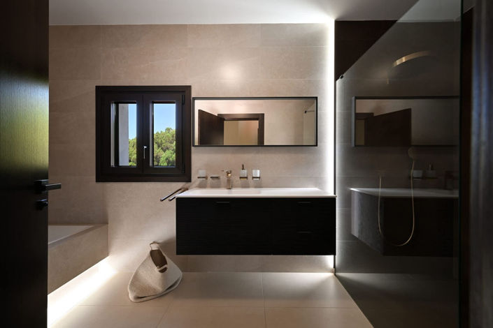 Image No.21-6 Bed Villa for sale