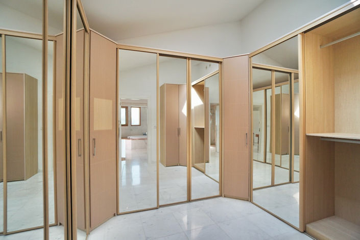 Image No.30-5 Bed Villa for sale