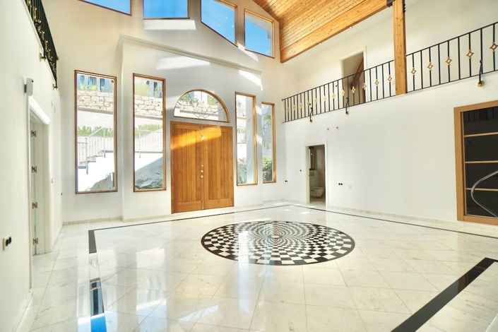 Image No.9-5 Bed Villa for sale