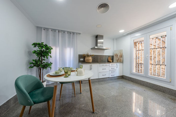 Image No.22-3 Bed Townhouse for sale