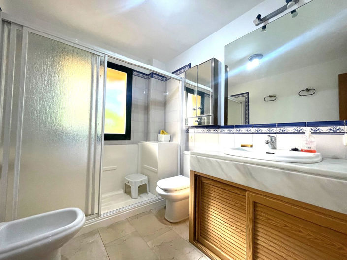 Image No.9-3 Bed Apartment for sale