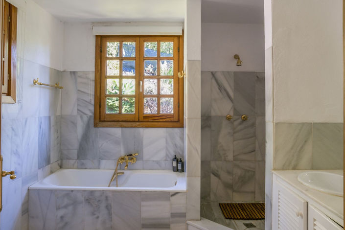 Image No.20-3 Bed Villa for sale