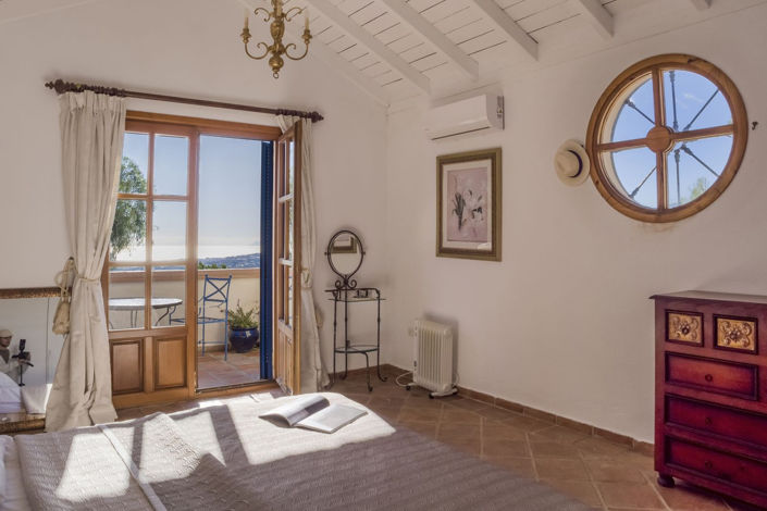 Image No.23-3 Bed Villa for sale