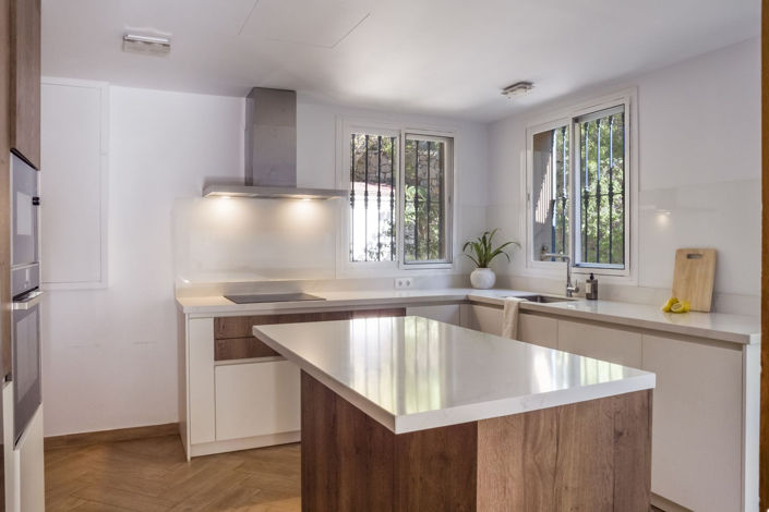 Image No.5-3 Bed Villa for sale