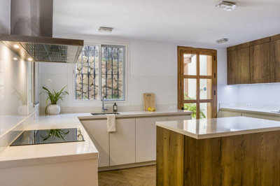 6-241328e1bcc9c0d8ce1222beb6c967a8