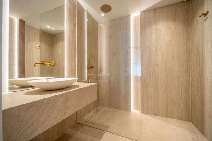 Image No.15-2 Bed Townhouse for sale