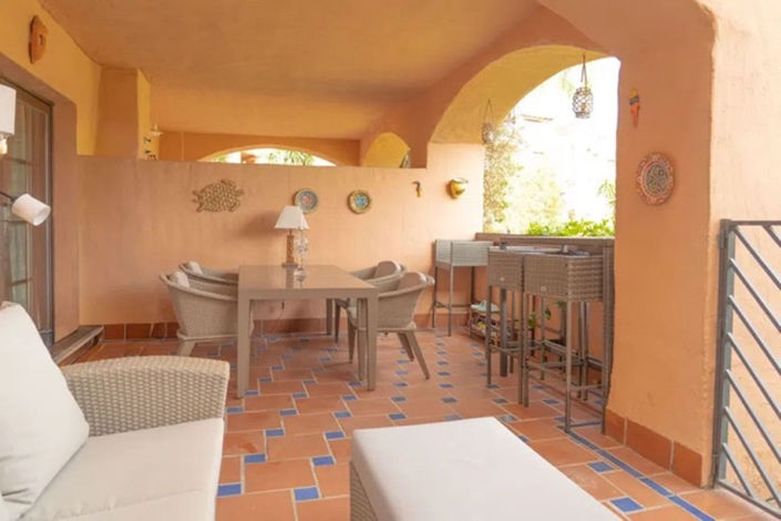 Image No.3-Appartement de 2 chambres à vendre à Estepona