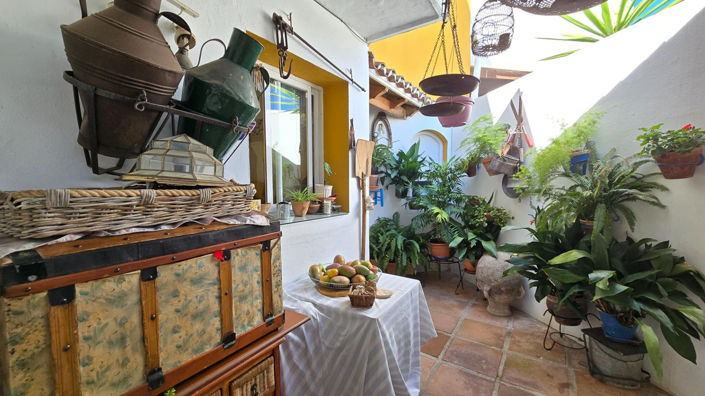 Image No.40-3 Bed Townhouse for sale